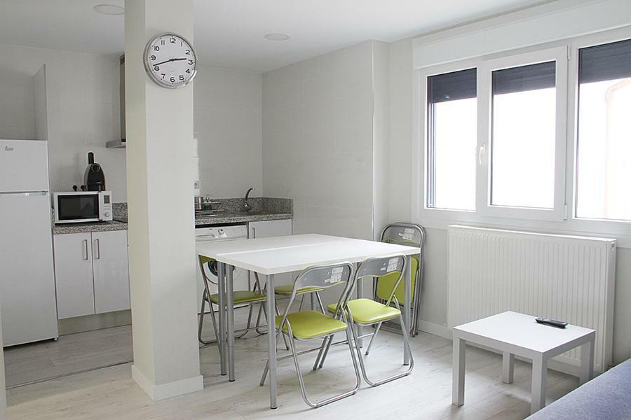 Apartamentos Logrono Centro Exterior foto