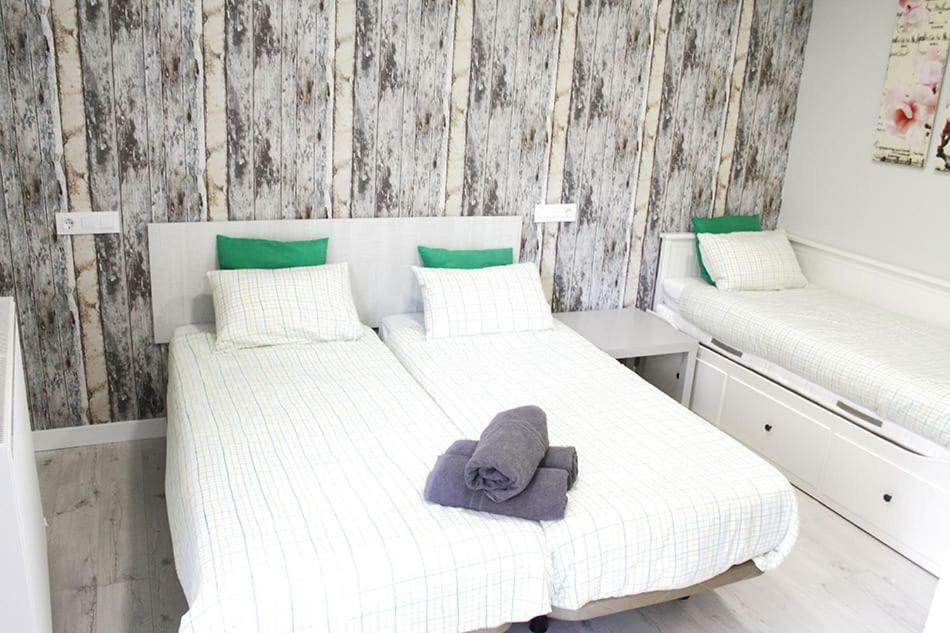 Apartamentos Logrono Centro Exterior foto